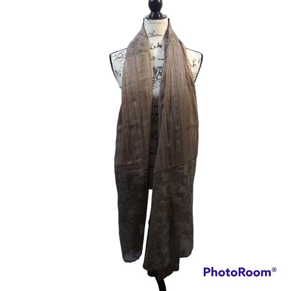 Flying Tomato Beige Lace Wrap Scarf Shawl OS - Picture 2 of 5